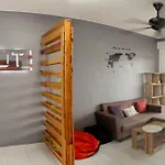 Dt Homestay